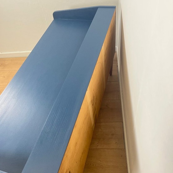 Image 1 of Laag dressoir/tv-meubel in middernachtblauw en hout, 1960