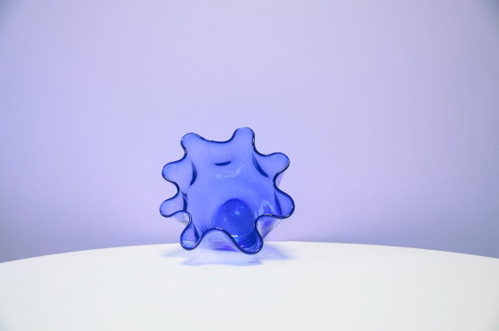 Vintage blue organic glass vase, Scandinavian (photo 3 of 5)