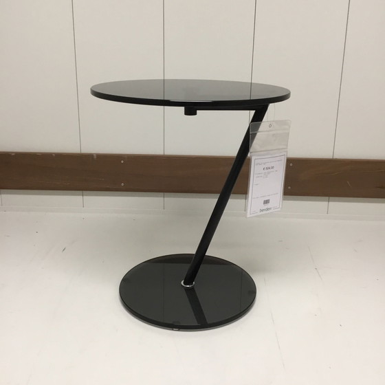 Image 1 of Mesa auxiliar Ronald Schmitt K62