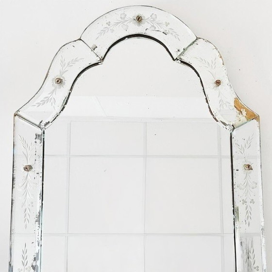 Image 1 of Antieke Venetiaanse tafelspiegel geëtst glas bloemen spiegeltje 1900's