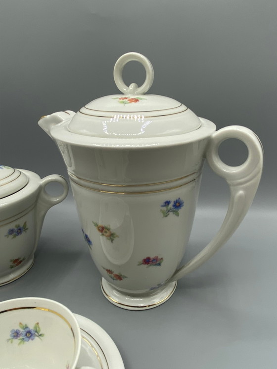 Cafetière, sucrier et tasse en porcelaine de Limoges - Petits motifs floraux et dorures – Objets déco (photo 4 of 8)