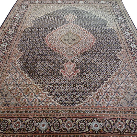 Image 1 of Tabriz Mahi - 292 x 201 cm - Annodato a mano