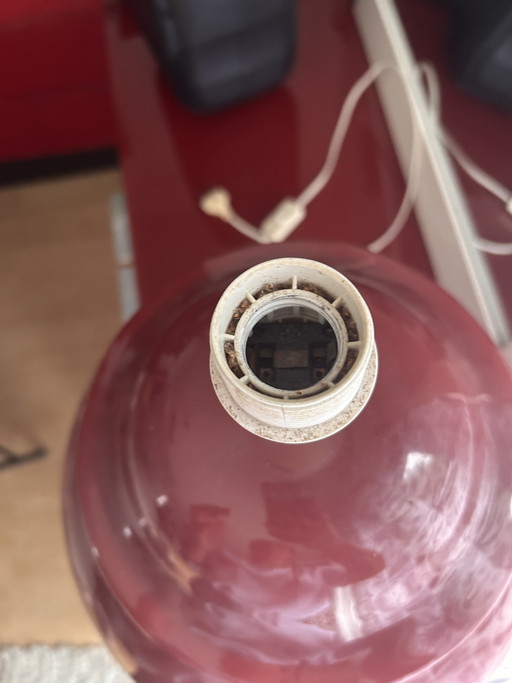 Lampada da tavolo vintage in ceramica rossa a forma di vaso per zenzero. – vloerlampen (photo 2 of 5)
