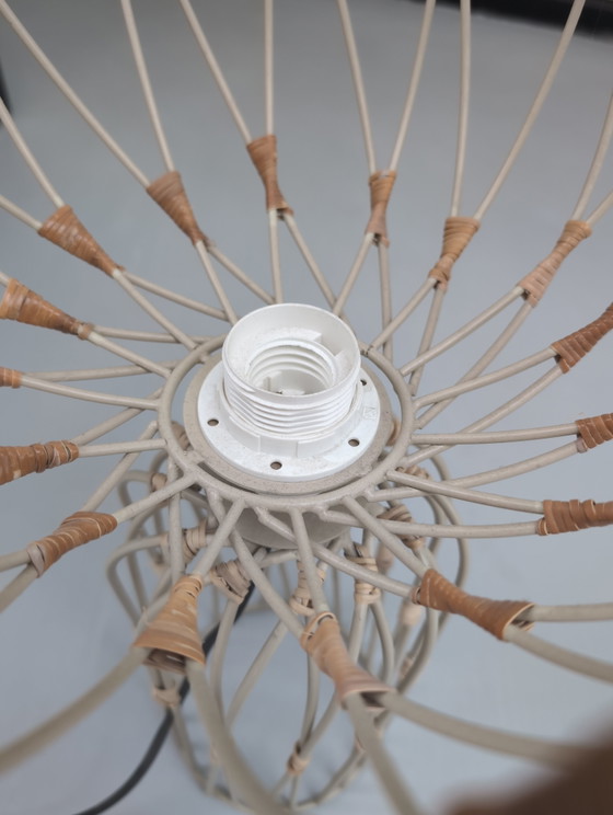 Image 1 of Wire steel table lamp