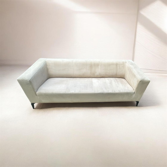 Image 1 of Stylish Cream-colored sofa (Sofa has been professionally cleaned)