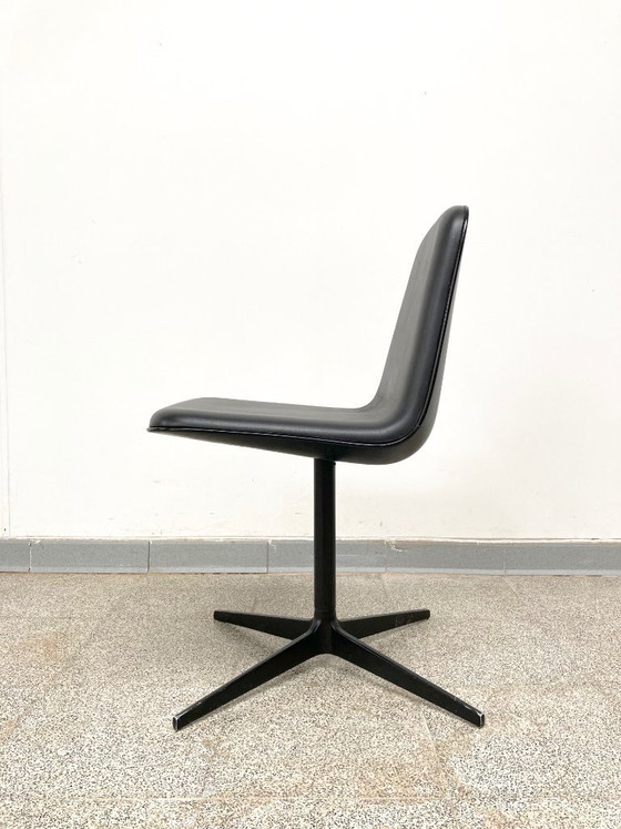 Image 1 of 4 sedie girevoli/sedie da pranzo di design in MDF, Italia