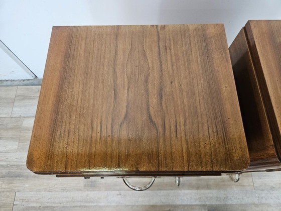 Paire de tables de nuit Art Decò en noyer, 1940 – Bois (photo 6 of 18)