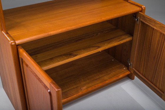 Deense Teak Boekenkast met Kast van Dyrlund, jaren 70 – Boekenkasten, Wood (photo 6 of 10)