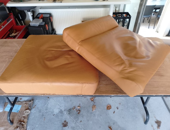 Image 1 of Twee club durlet zetels - relaxzetel- vintage model - cognac -rundsleer