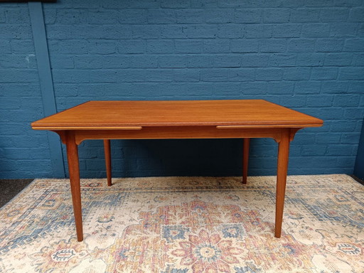 Vintage Eettafel Deens Design