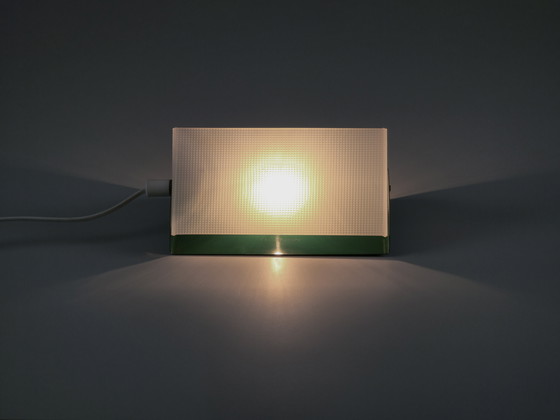 Image 1 of Lampada da parete vintage LORENTZONS degli anni '80 con diffusore in metallo verde e acrilico testurizzato: luce notturna mo