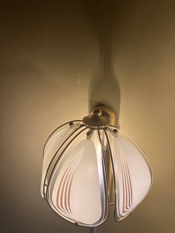 Image 1 of Hollywood Regency wandlampje messing glas wandlamp 