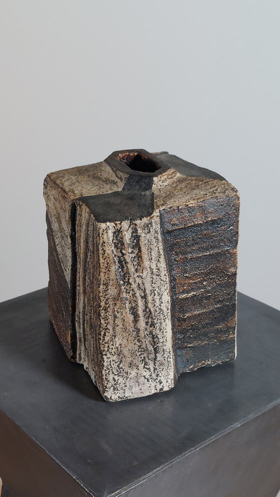 Image 1 of Rare ceramic vase by Gerhard Liebenthron, artist's ceramics in a cubist style