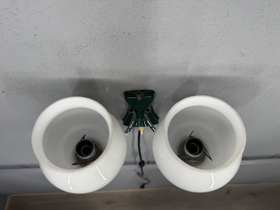 Image 1 of Applique murale vintage avec double abat-jour en verre - pleine de caractère et unique