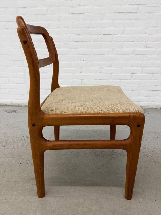 Image 1 of 6 Johannes Andersen Stühle für Uldum Møbelfabrik
