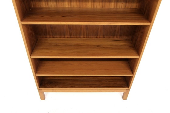 Bibliothèque scandinave en teck, Suède, 1960 – Wood (photo 3 of 5)