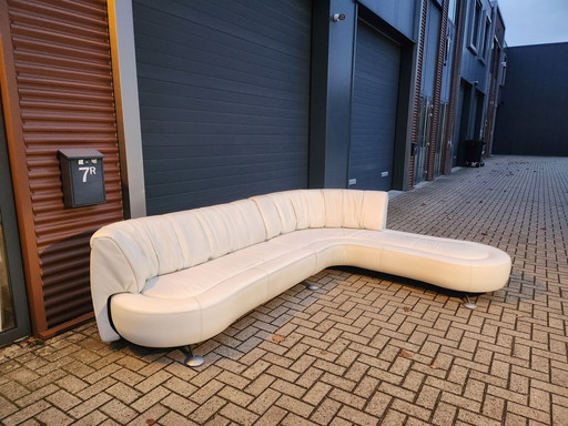 de Sede 1064 (lounge) sofa in Select 2413 snow by Hugo de Ruiter