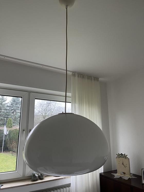 Image 1 of Flos - Zwart Wit Hanglamp. Ontwerp Pier Giacomo en Achille Castiglioni