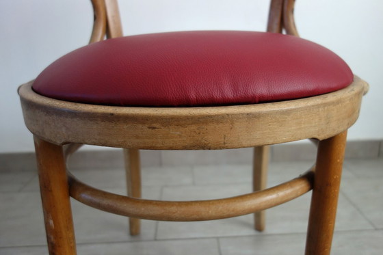 Image 1 of Poltrona vintage in legno curvato