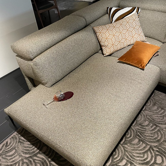 Image 1 of ROM Kingston hoekbank