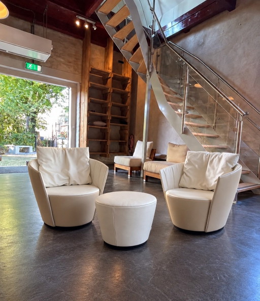 Jori Pegasus fauteuils pivotants avec pouf