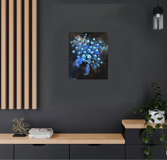 Image 1 of Blue still life 5623