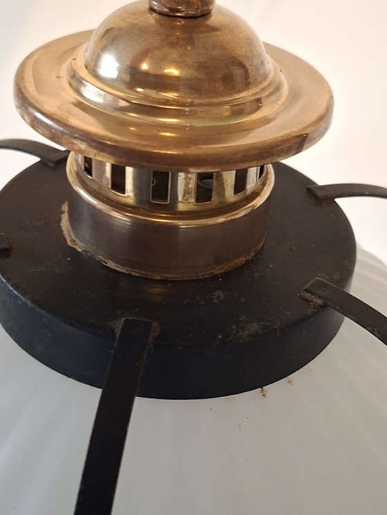 Image 1 of Bellissima lampada a sospensione in opalino e rame di metà secolo