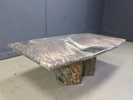 Image 1 of Couchtisch aus Marmor, 1970er Jahre