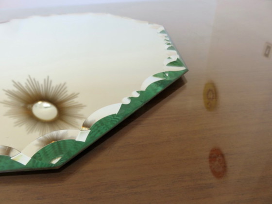 Image 1 of Gran espejo octogonal biselado para uso de sobremesa, Francia, década de 1940