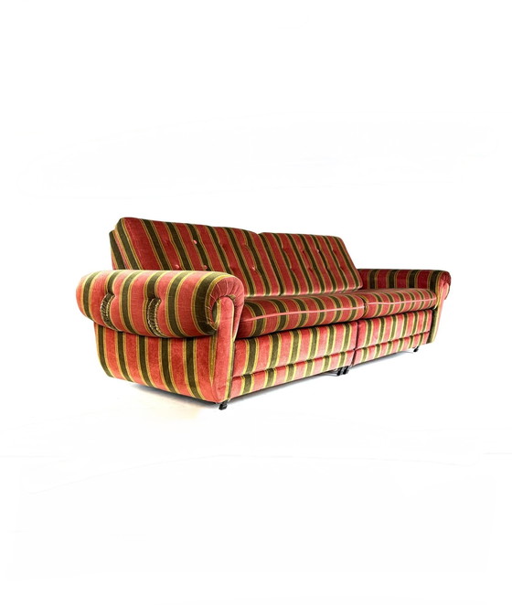 Image 1 of Canapé-lit vintage en velours des années 80