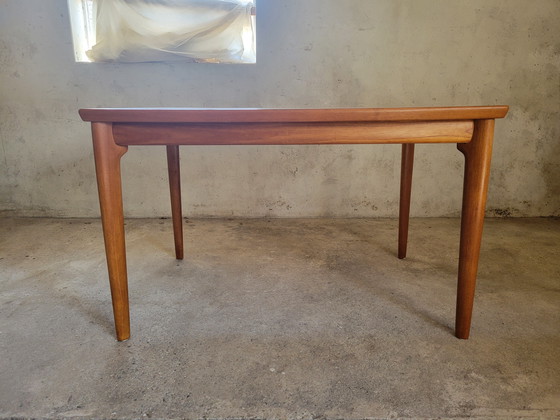 Image 1 of Table de salle à manger extensible en teck par Grete Jalk pour Glostrup