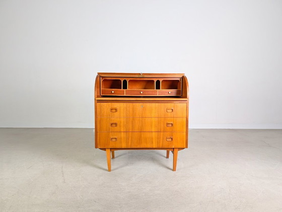 Image 1 of SMI Egon Ostegaard, cassettiera segretaria di metà secolo, in teak vintage