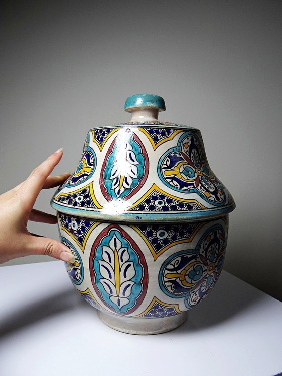 Grote oude Fes Jobbana van polychroom faience, Marokko 20e eeuw – Vintage, Decoratieve objecten, Ceramic (photo 3 of 15)