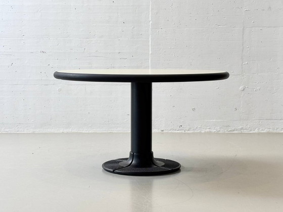 Image 1 of Mesa redonda de Gerd Lange para Thonet, década de 1980.