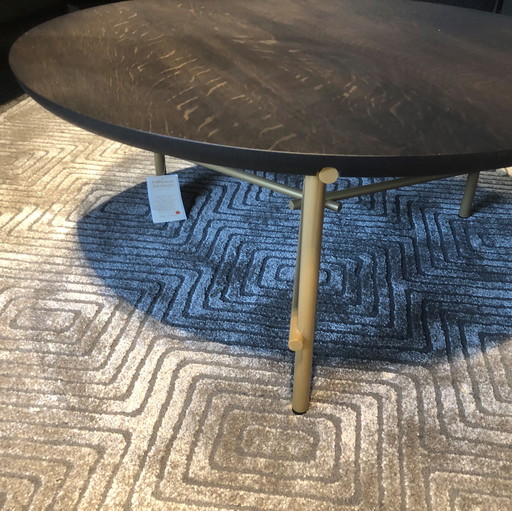 Pode Skitch salontafel