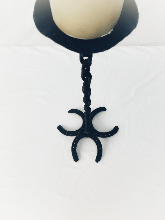 Image 1 of Brutalistischer Kerzenhalter