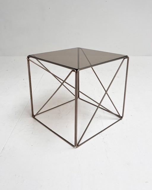 Tavolino laterale geometrico isocele di Max Sauce, anni '60 – bijzettafels, Metal