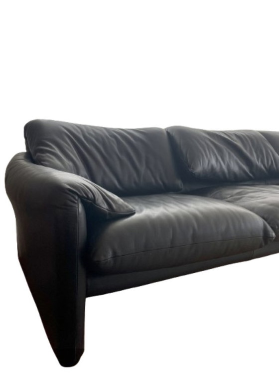 Image 1 of Cassina Maralunga 3-seater sofa in original black leather — designed by Vico Magistretti