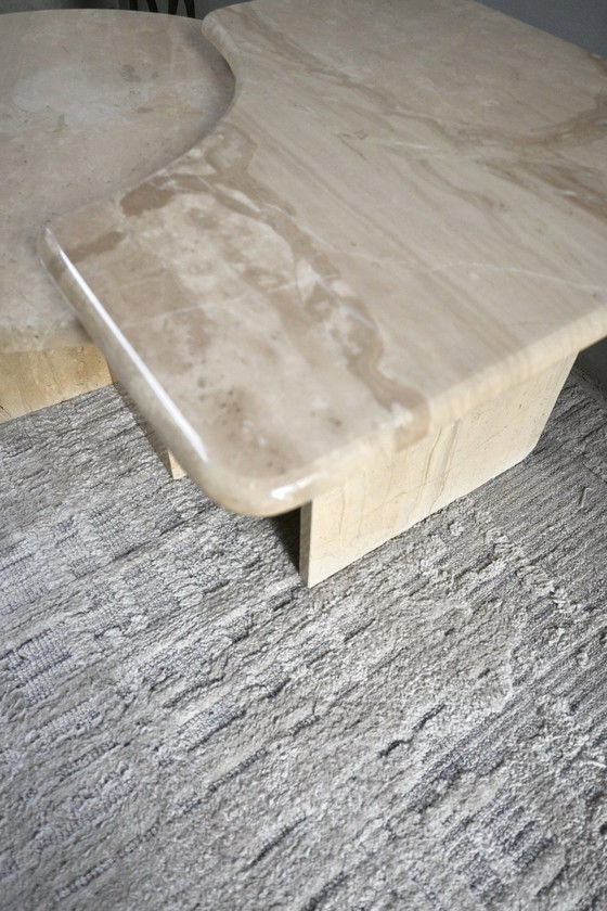 Set of 2 1970s marble coffee tables, Stone, Creme (photo 7 of 13)