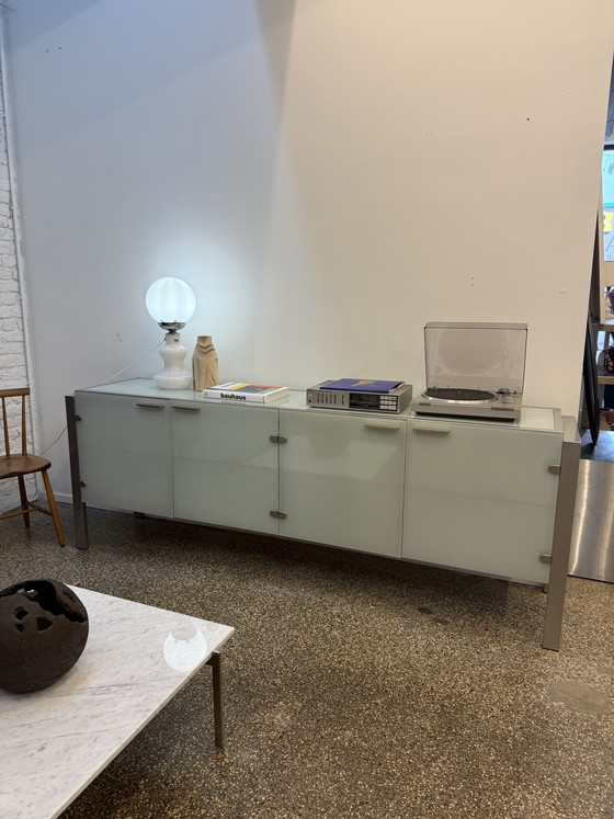 Image 1 of Credenza in vetro di design