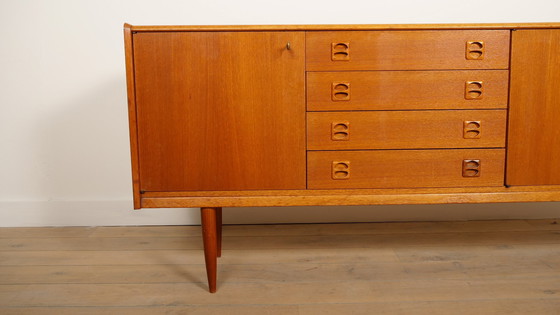 Image 1 of Vintage sideboard | Walnut | 220 cm