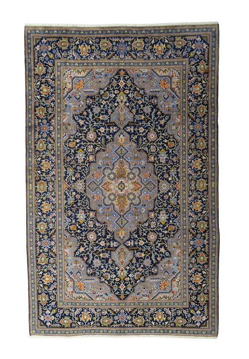 Alfombra oriental Keshan anudada a mano – 355 x 224 cm
