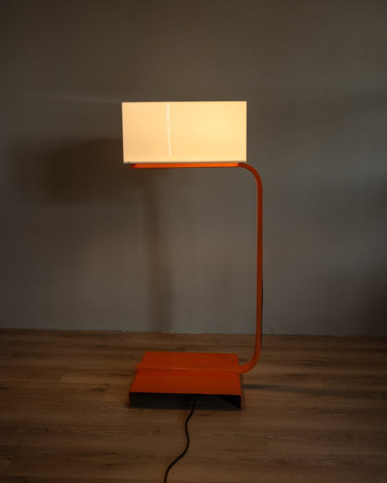 Vintage Space Age Italian Orange Metal and Acrylic Glass Floor Lamp, 1970s – Floor lights (photo 5 of 14)