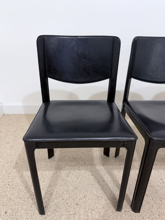 Image 1 of Set di 4 sedie Matteo Grassi in pelle nera – design italiano
