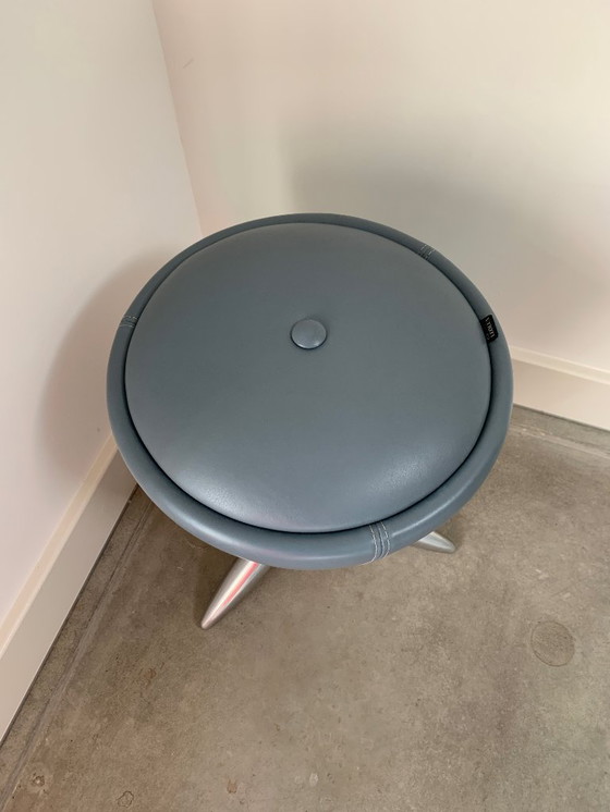 Image 1 of Leolux Bongo / Tamtam hollow Table d'appoint bleu gris Cuir