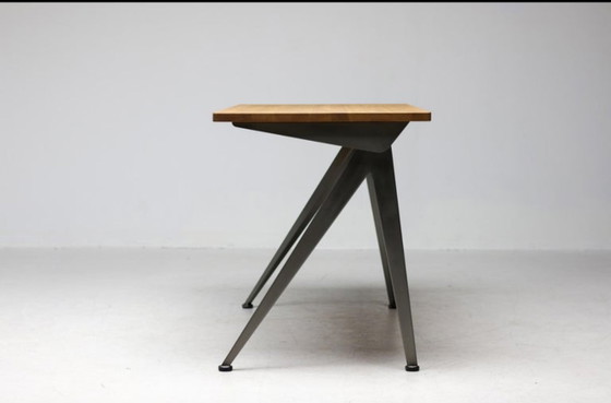 Jean Prouvé Direction Desk “Compass” Limited Edition – RAW Steel & Natural Oak | Vitra – Dining tables, Wood (photo 3 of 12)