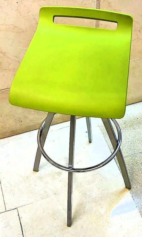 Image 1 of Sgabelli di design moderno - Verde lime (ottime condizioni)