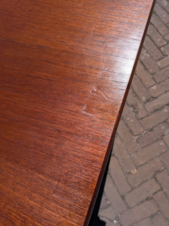 Image 1 of Zeldzame Deens Design 'Longette' Eetkamersuite van Hans Olsen voor Frem Røjle – 6 Nestbare Stoelen