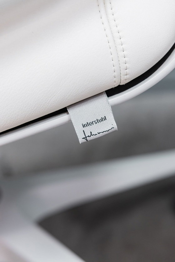 Image 1 of Voorzitter van de Interstuhl Silver-vergadering