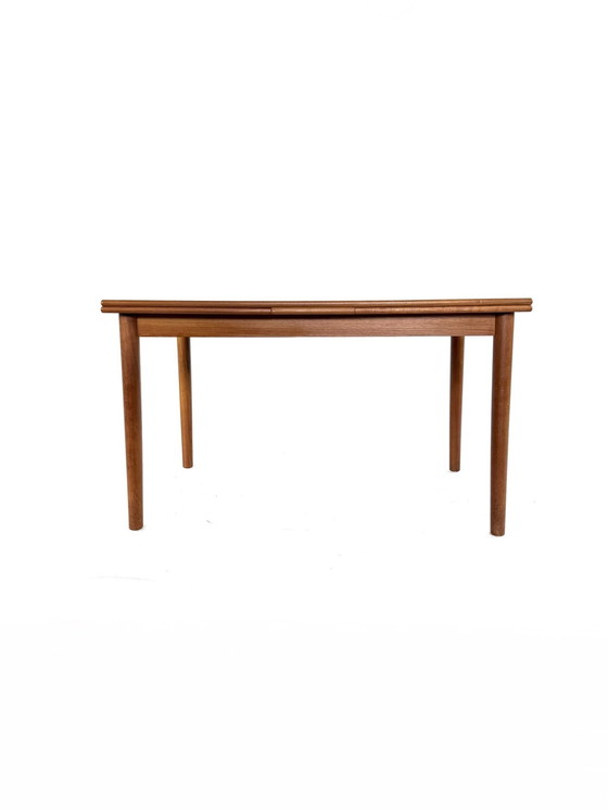 Image 1 of Vintage extendable Danish dining table '60s